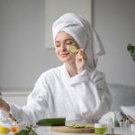 畅游漫画世界:看漫画的乐趣与魅力 7b06e9gw